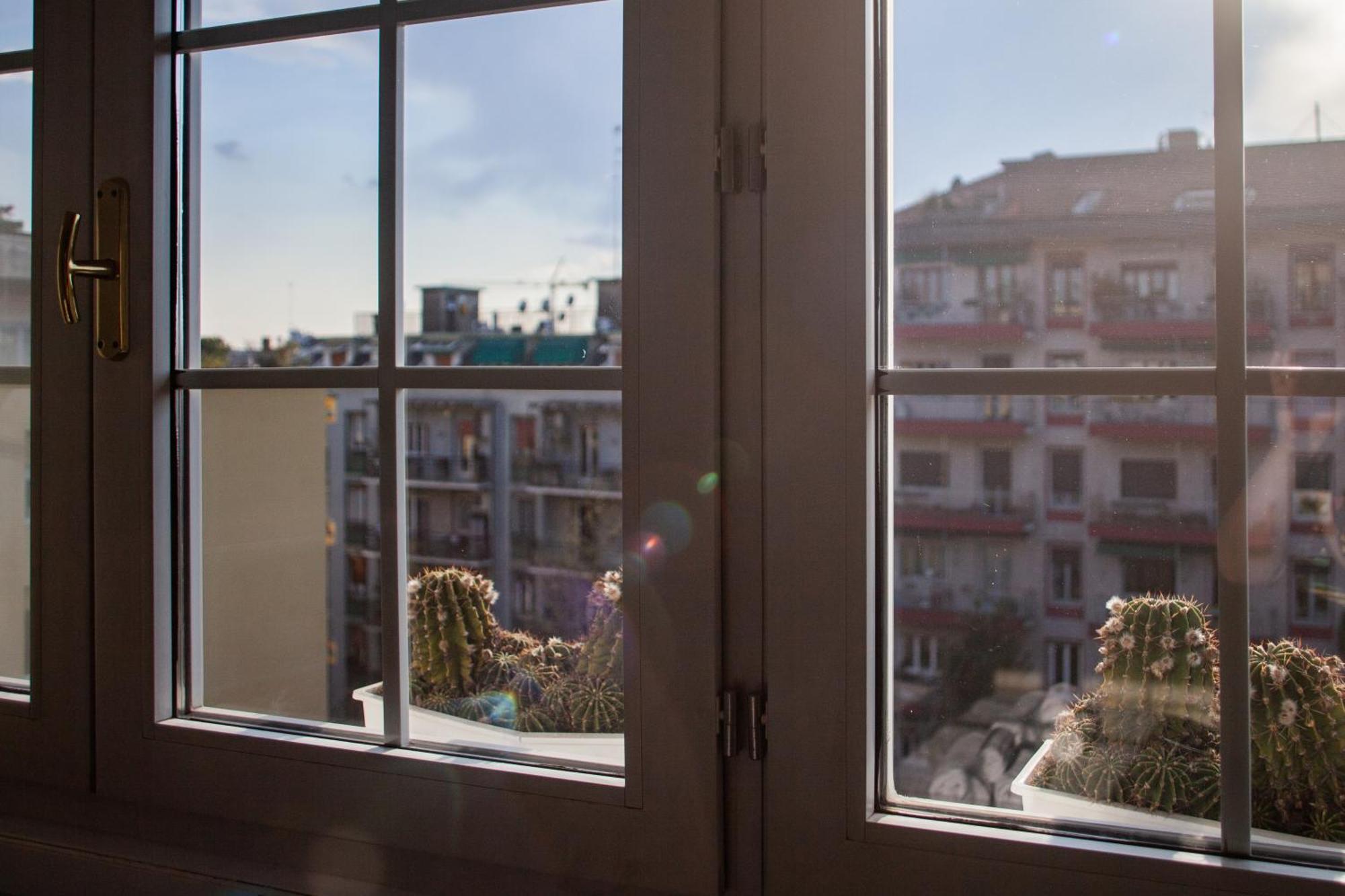 Iconic Luxury Penthouse In The Heart Of * Mailand